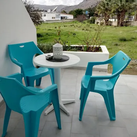 Pals Appartement Pefki